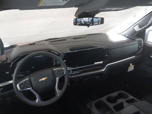 New 2026 Chevrolet Silverado 1500 LT w/ Safety Package AWD/4WD image 5