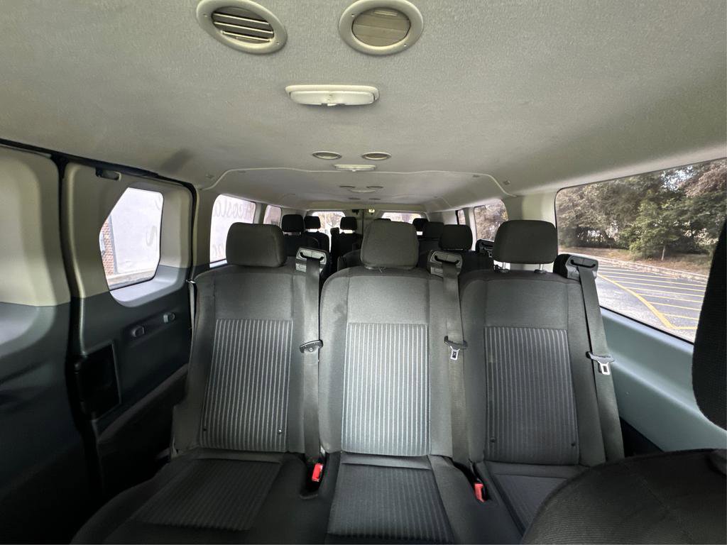 Used 2018 Ford Transit 350 XLT RWD image 23