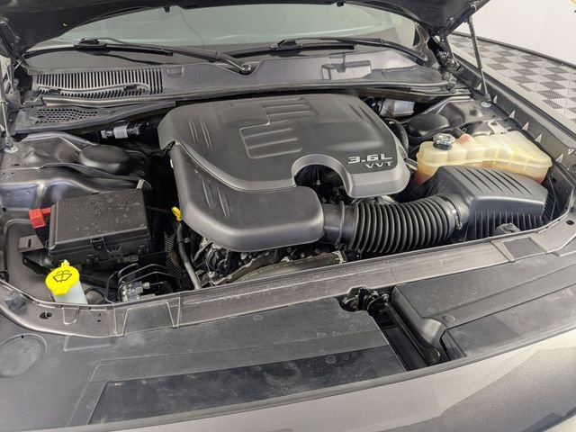 Used 2022 Dodge Challenger SXT w/ Blacktop Package image 30