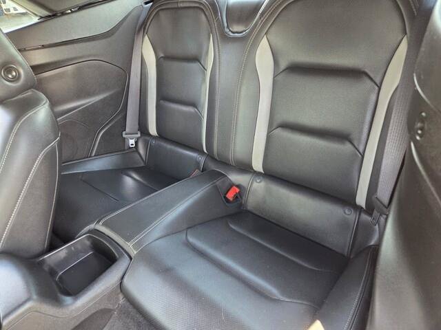 Used 2019 Chevrolet Camaro SS RWD image 13