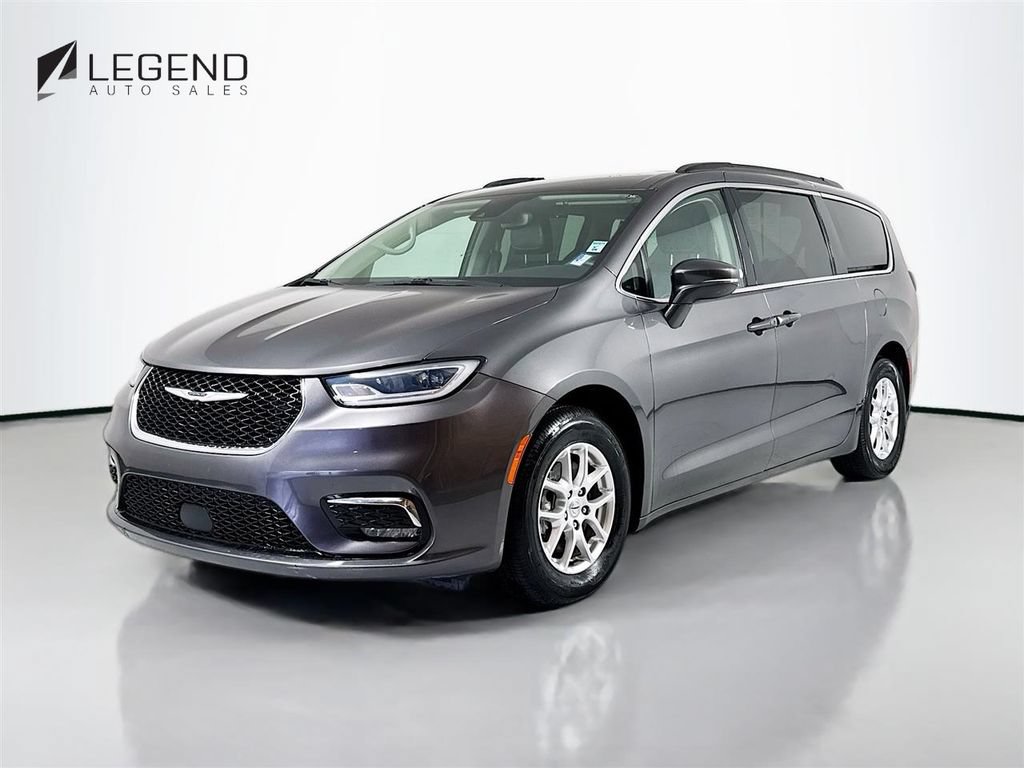 Used 2022 Chrysler Pacifica Touring-L