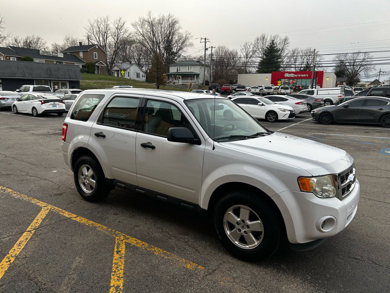 Used 2011 Ford Escape XLS w/ 101A Rapid Spec Order Code image 4