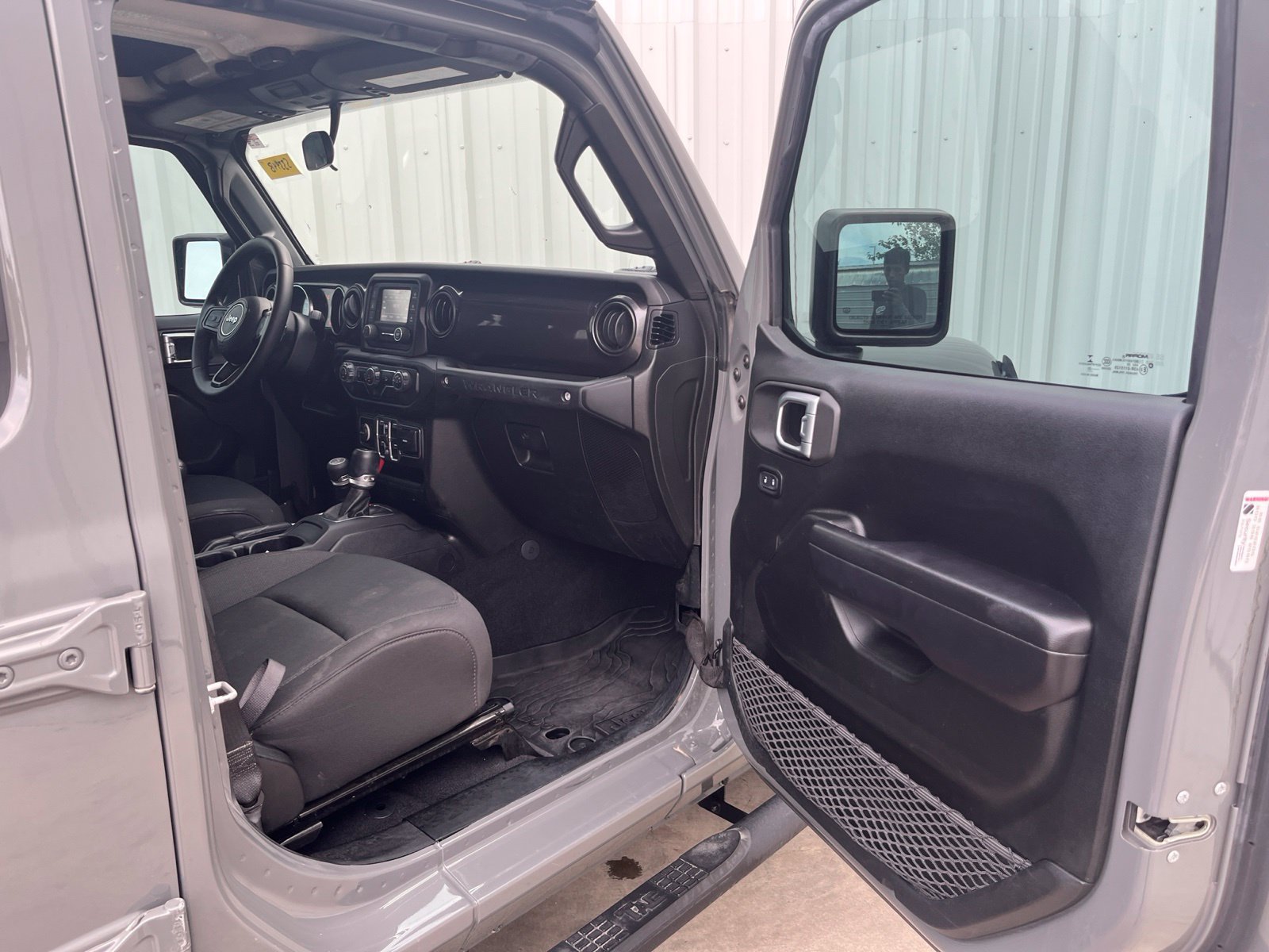 Used 2020 Jeep Wrangler Unlimited Sport AWD/4WD image 16