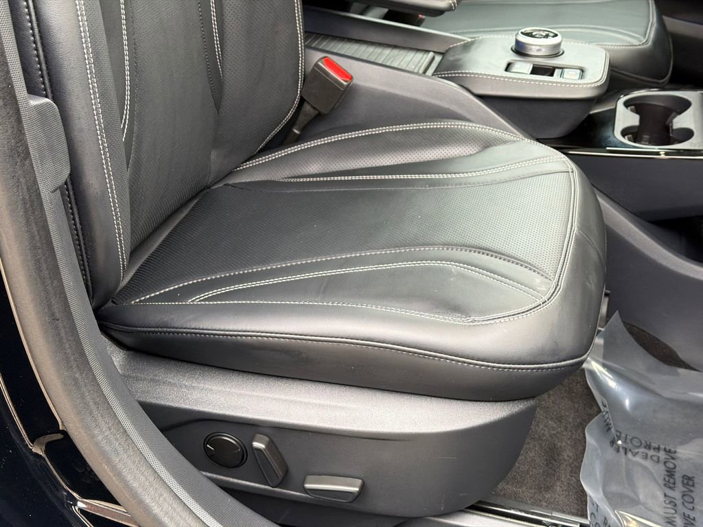 Used 2024 Ford Mustang Mach-E Premium image 11