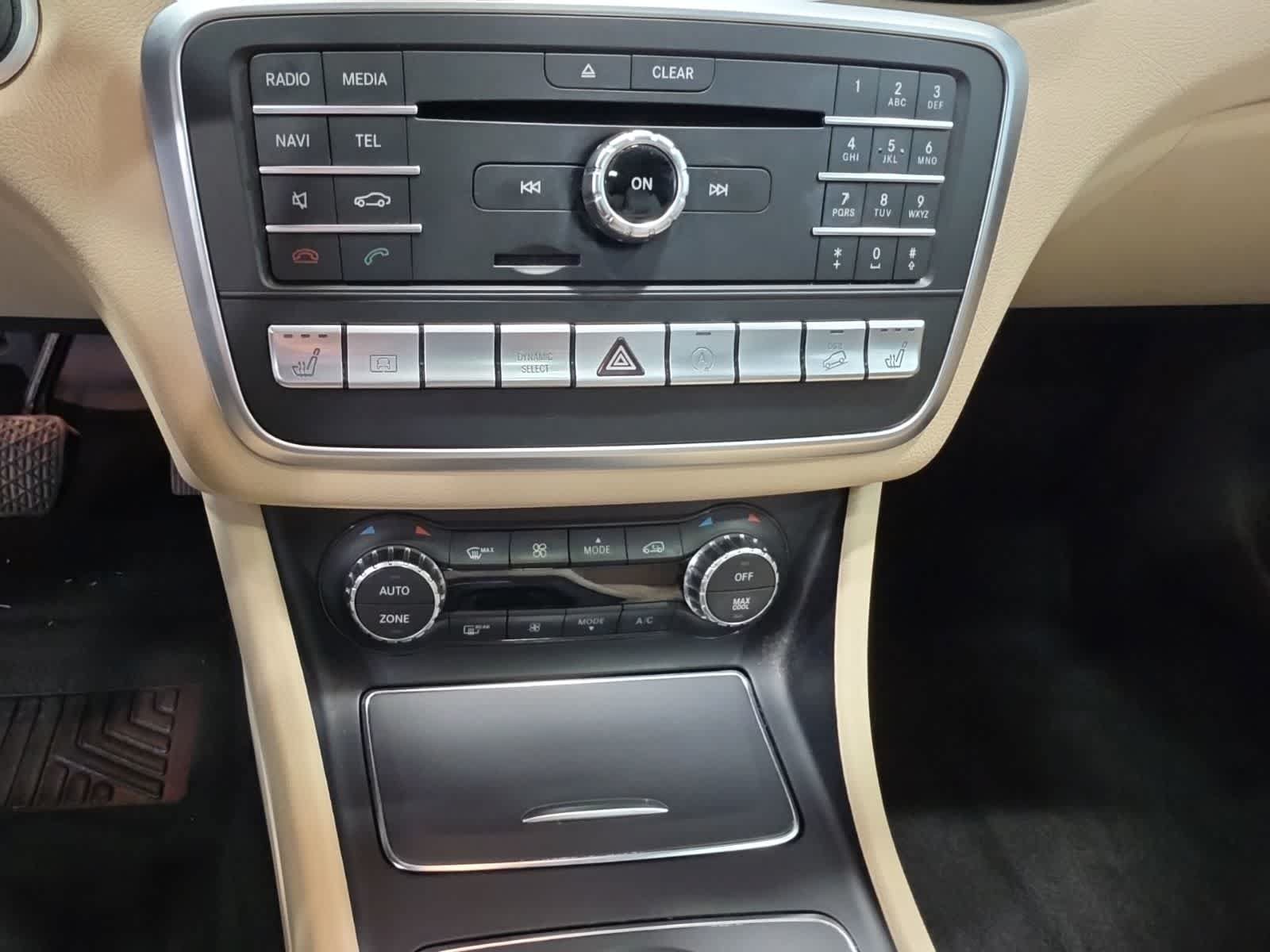 Used 2019 Mercedes-Benz GLA 250 4MATIC image 27
