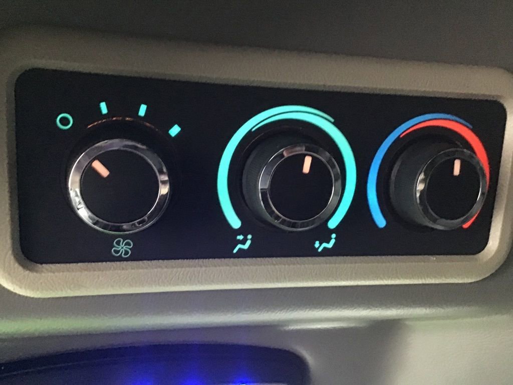 Used 2021 GMC Savana 2500 image 38