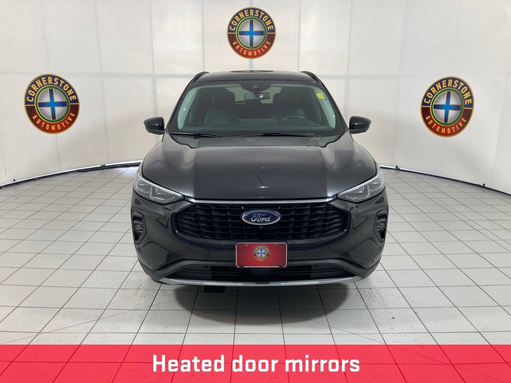 Used 2024 Ford Escape Platinum AWD/4WD image 19
