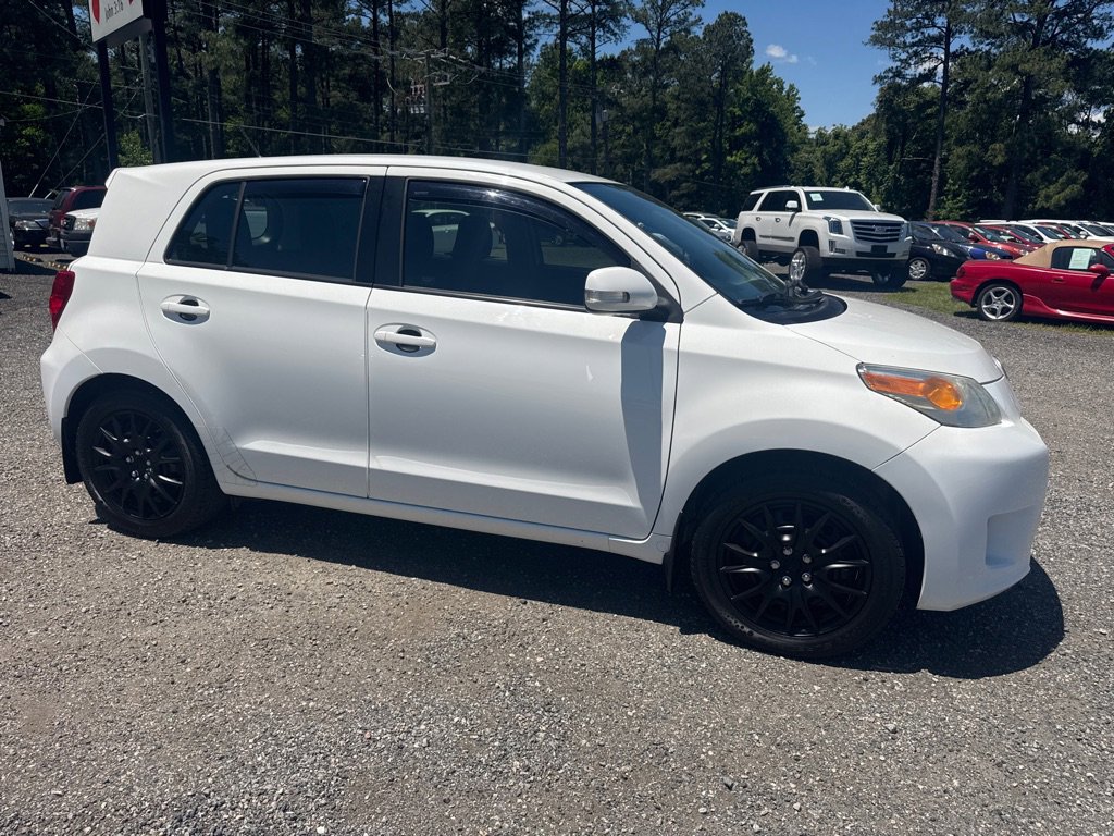 Used 2011 Scion xD FWD image 14