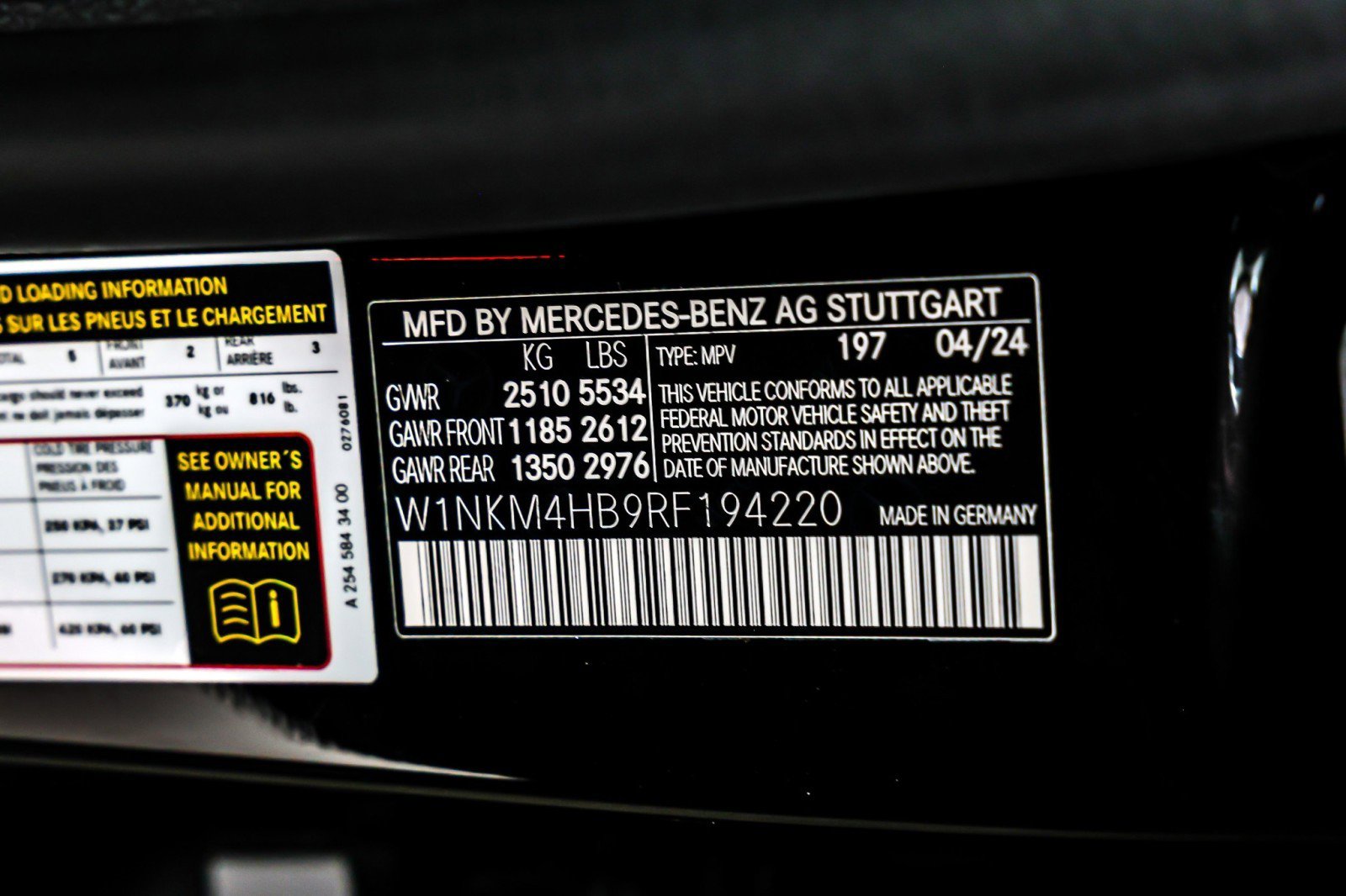 Used 2024 Mercedes-Benz GLC 300 4MATIC w/ AMG Line image 25