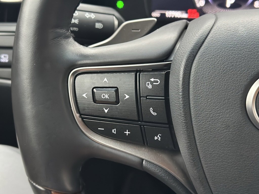 Used 2024 Lexus ES 350 Ultra Luxury image 11