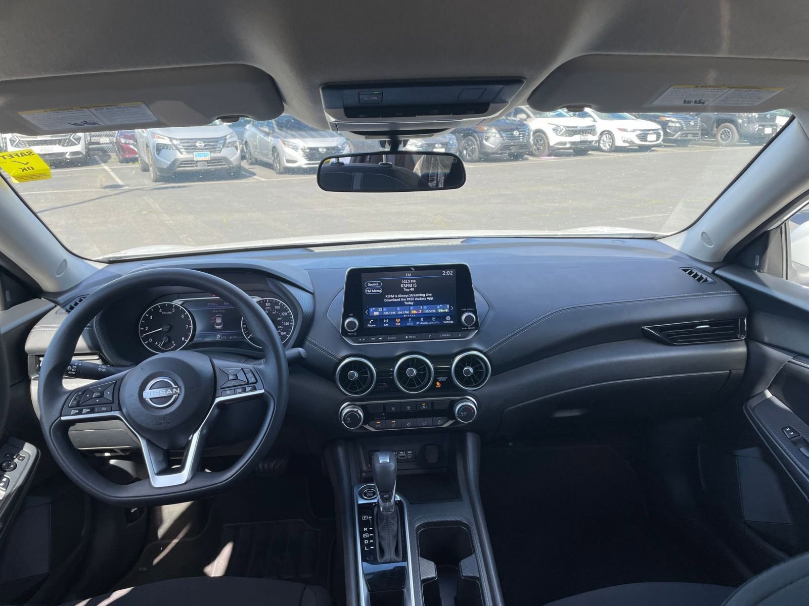 Used 2025 Nissan Sentra SV FWD image 32