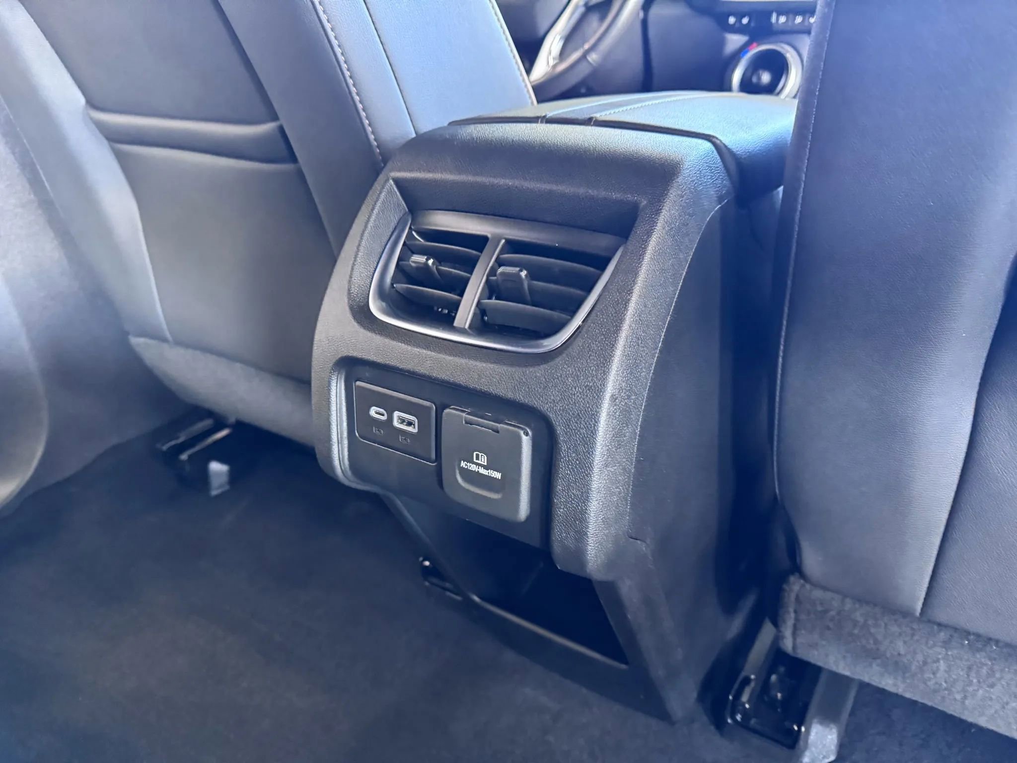 Used 2021 Chevrolet Blazer Premier w/ LPO, Black Accent Package AWD/4WD image 17