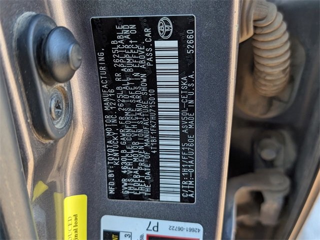 Used 2017 Toyota Camry SE image 12