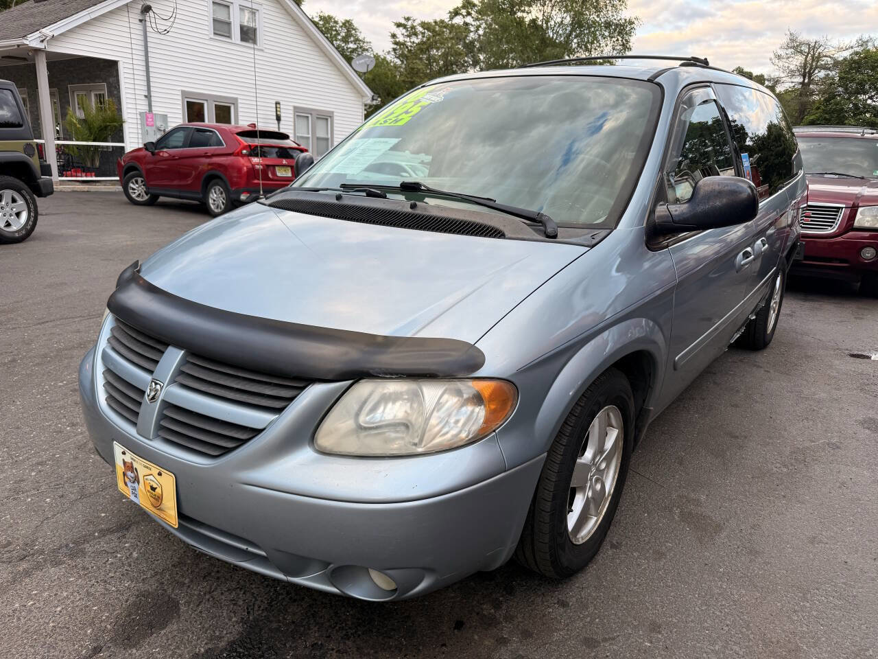 Used 2006 Dodge Grand Caravan SXT image 4