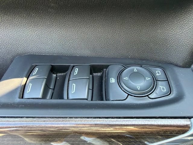 Used 2020 Chevrolet Silverado 1500 LT AWD/4WD image 21