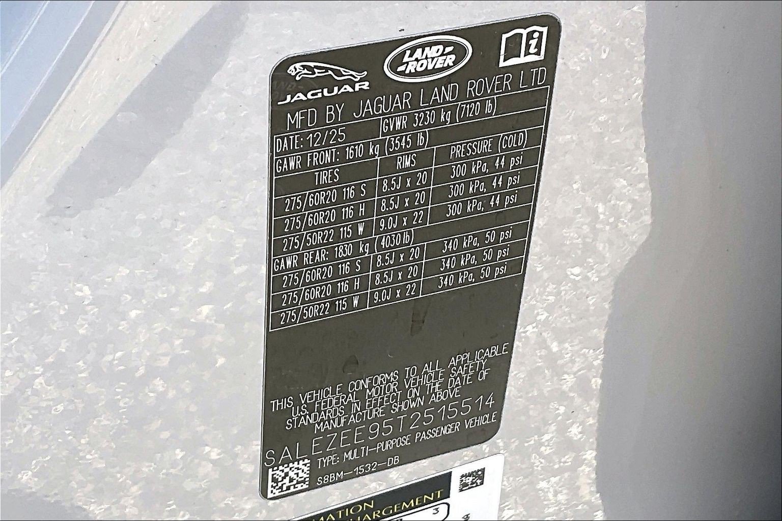 New 2026 Land Rover Defender 110 OCTA AWD/4WD image 15