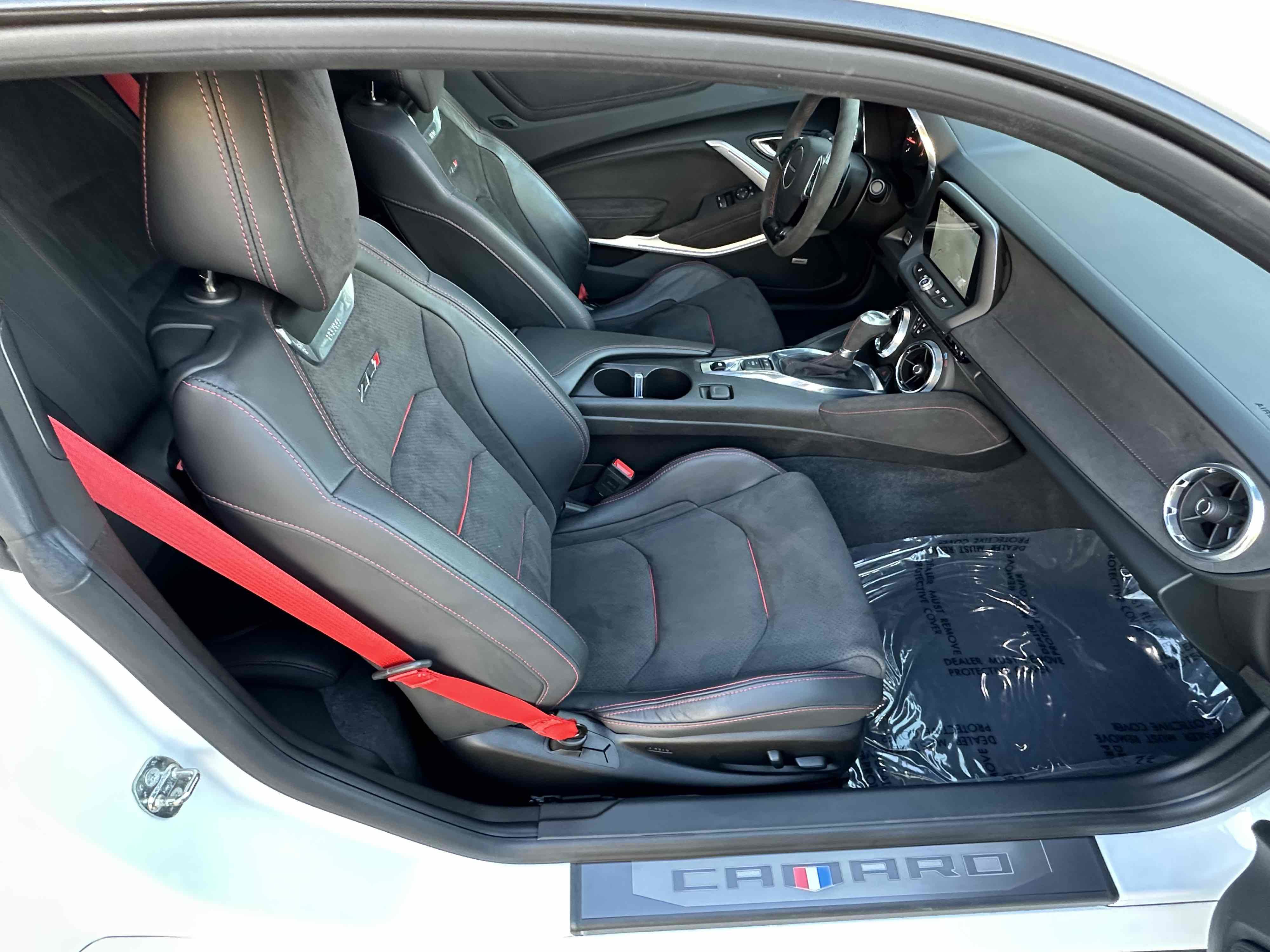 Used 2018 Chevrolet Camaro ZL1 image 9