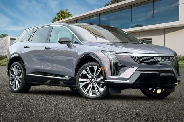 New 2026 Cadillac Optiq Luxury 2