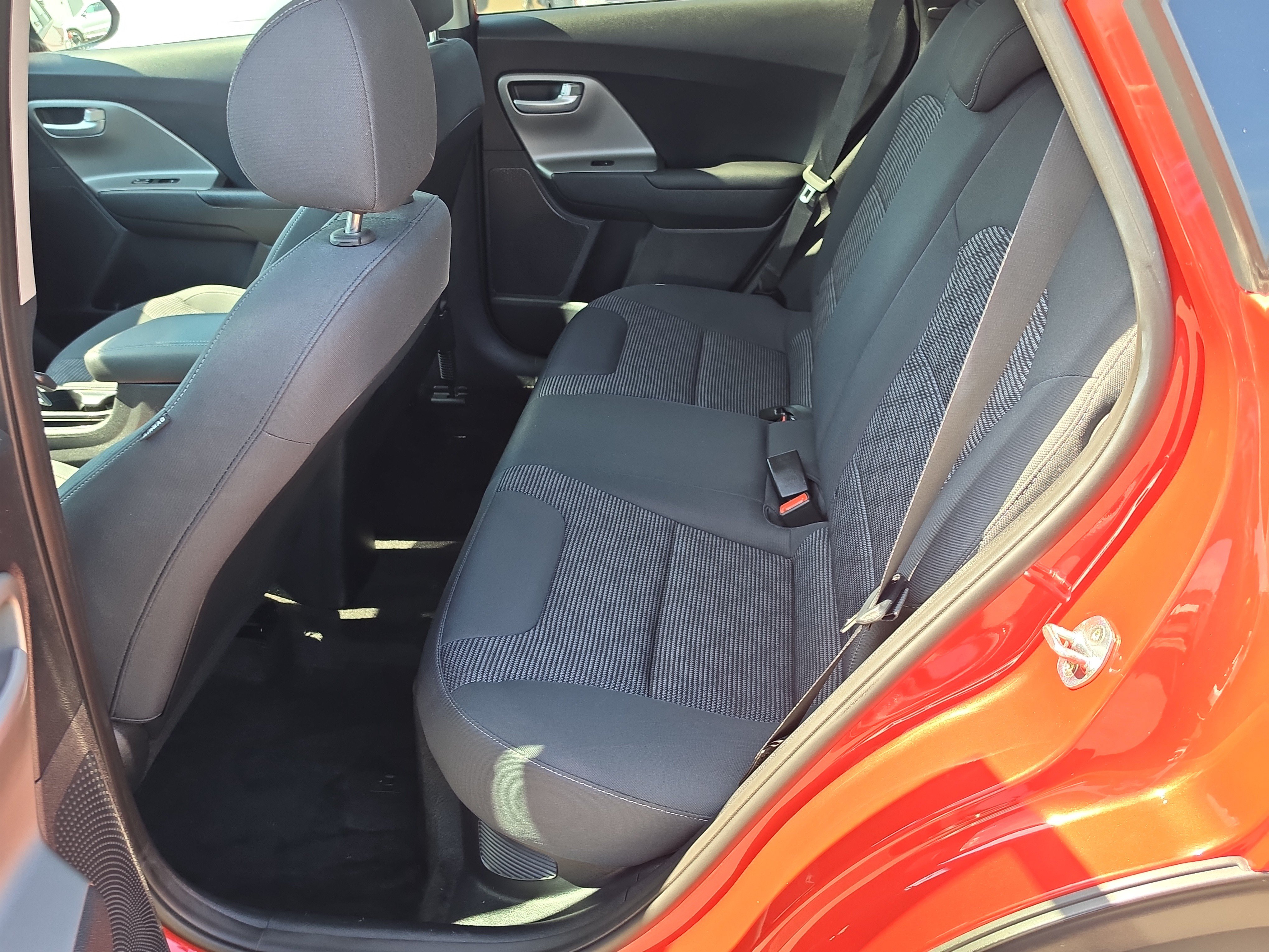 Certified 2021 Kia Niro LX FWD image 16