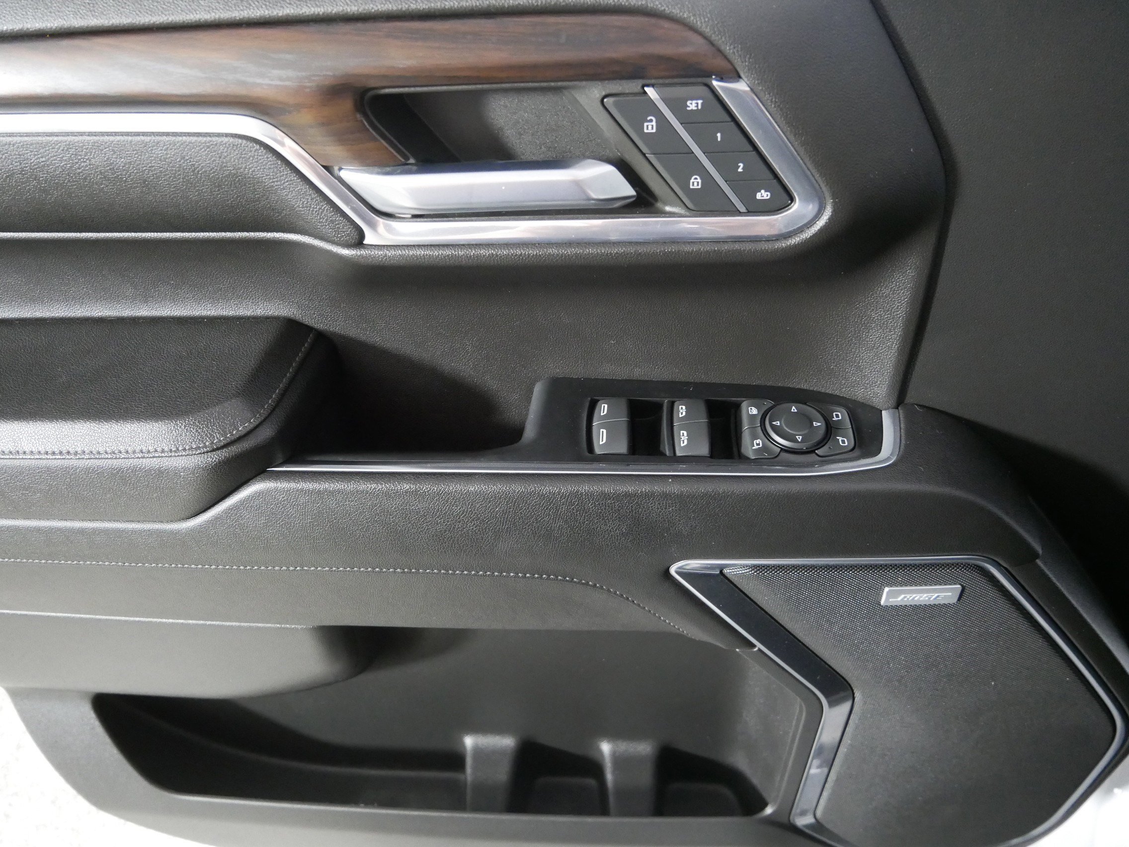 Used 2023 GMC Sierra 1500 SLT w/ SLT Premium Plus Package image 19