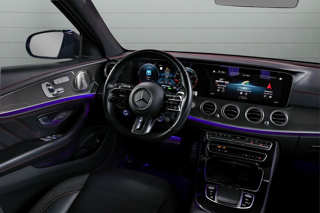 Used 2021 Mercedes-Benz E 53 AMG 4MATIC Sedan image 22