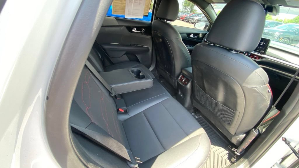 Used 2024 Kia Forte GT FWD image 27