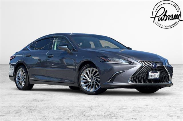 Used 2021 Lexus ES 300h w/ Accessory Package