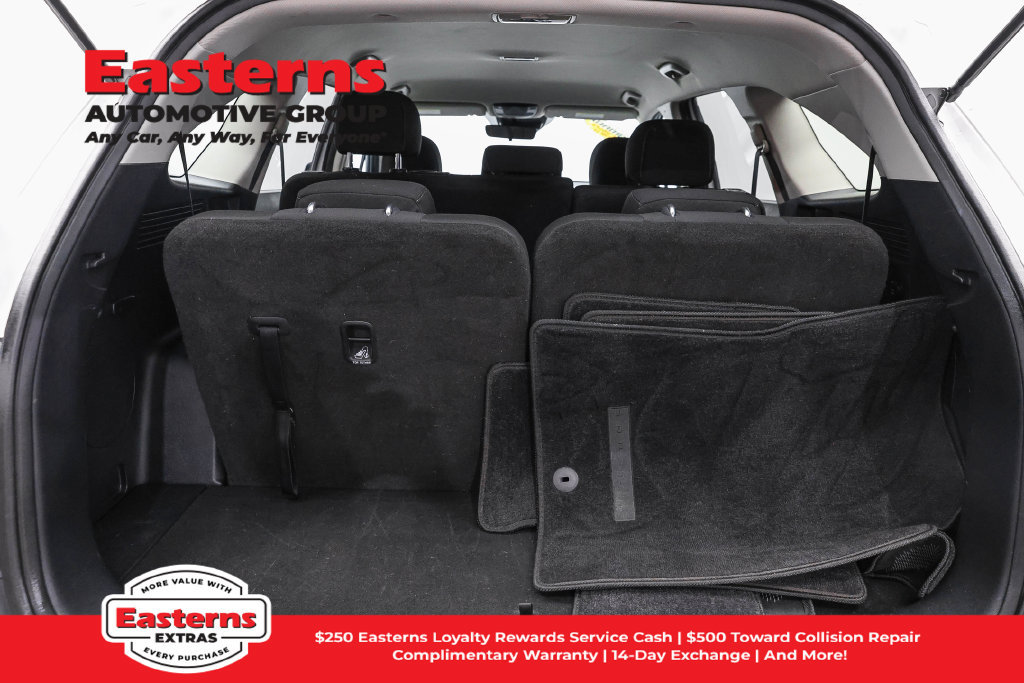 Used 2023 Kia Sorento LX FWD image 10