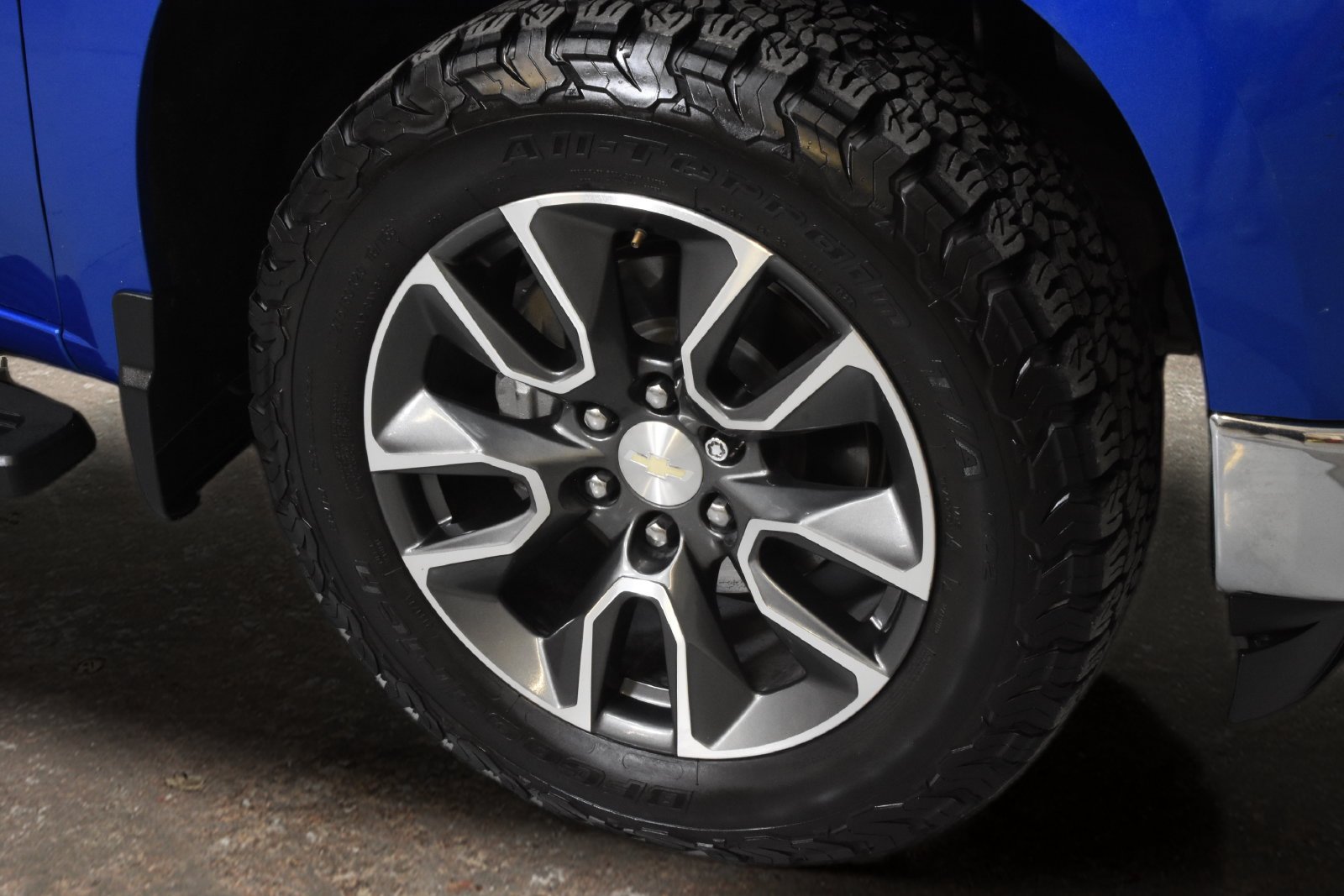 Used 2022 Chevrolet Silverado 1500 LT RWD image 7