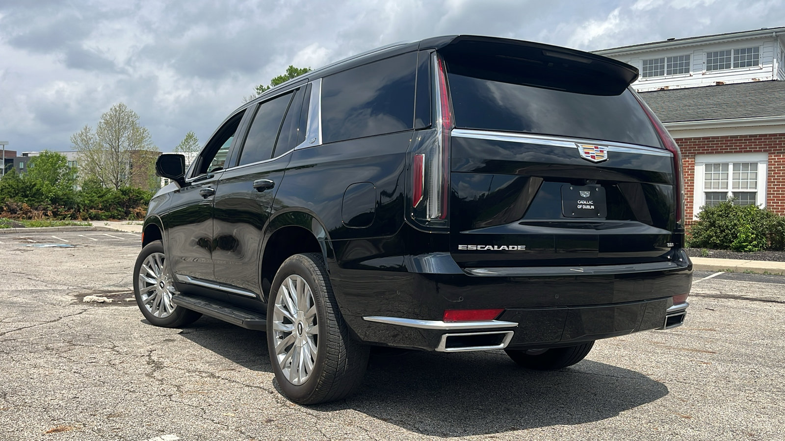 New 2024 Cadillac Escalade Premium Luxury image 6