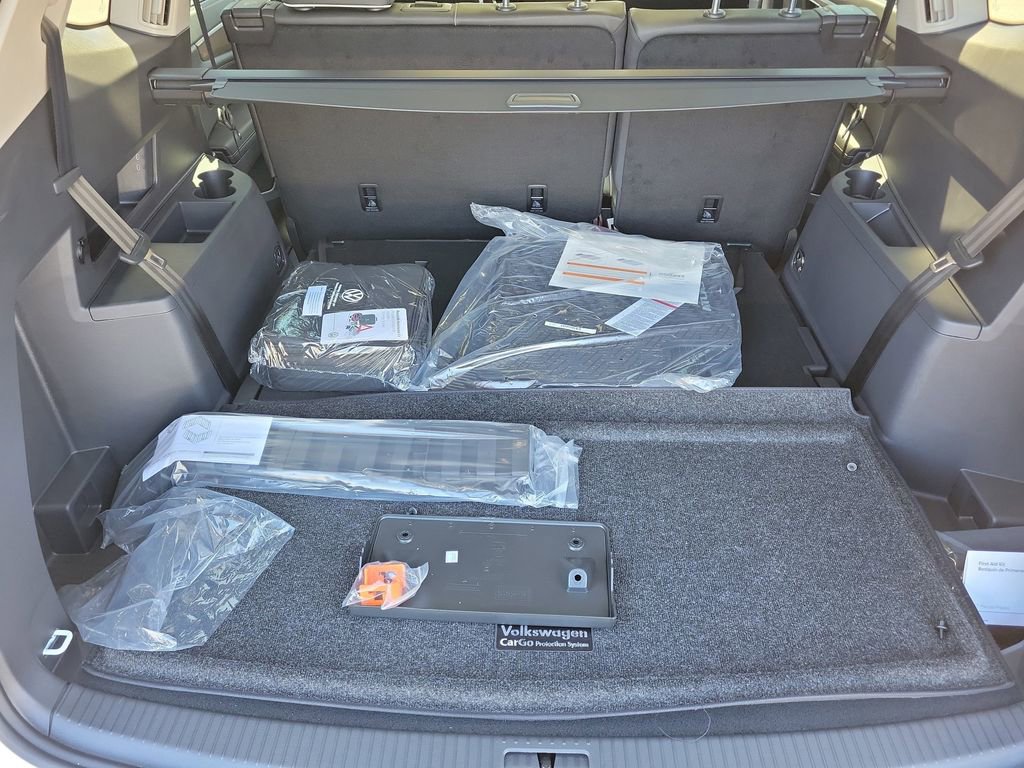 New 2026 Volkswagen Atlas SEL Premium R-Line image 6