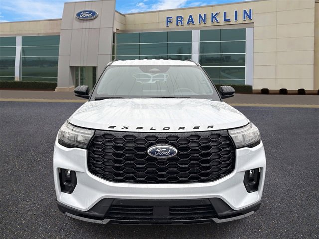 New 2026 Ford Explorer ST-Line w/ ST-Line Street Pack image 2