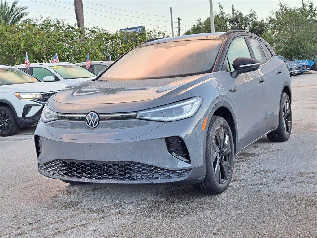 New 2025 Volkswagen ID.4 Pro S Plus image 3