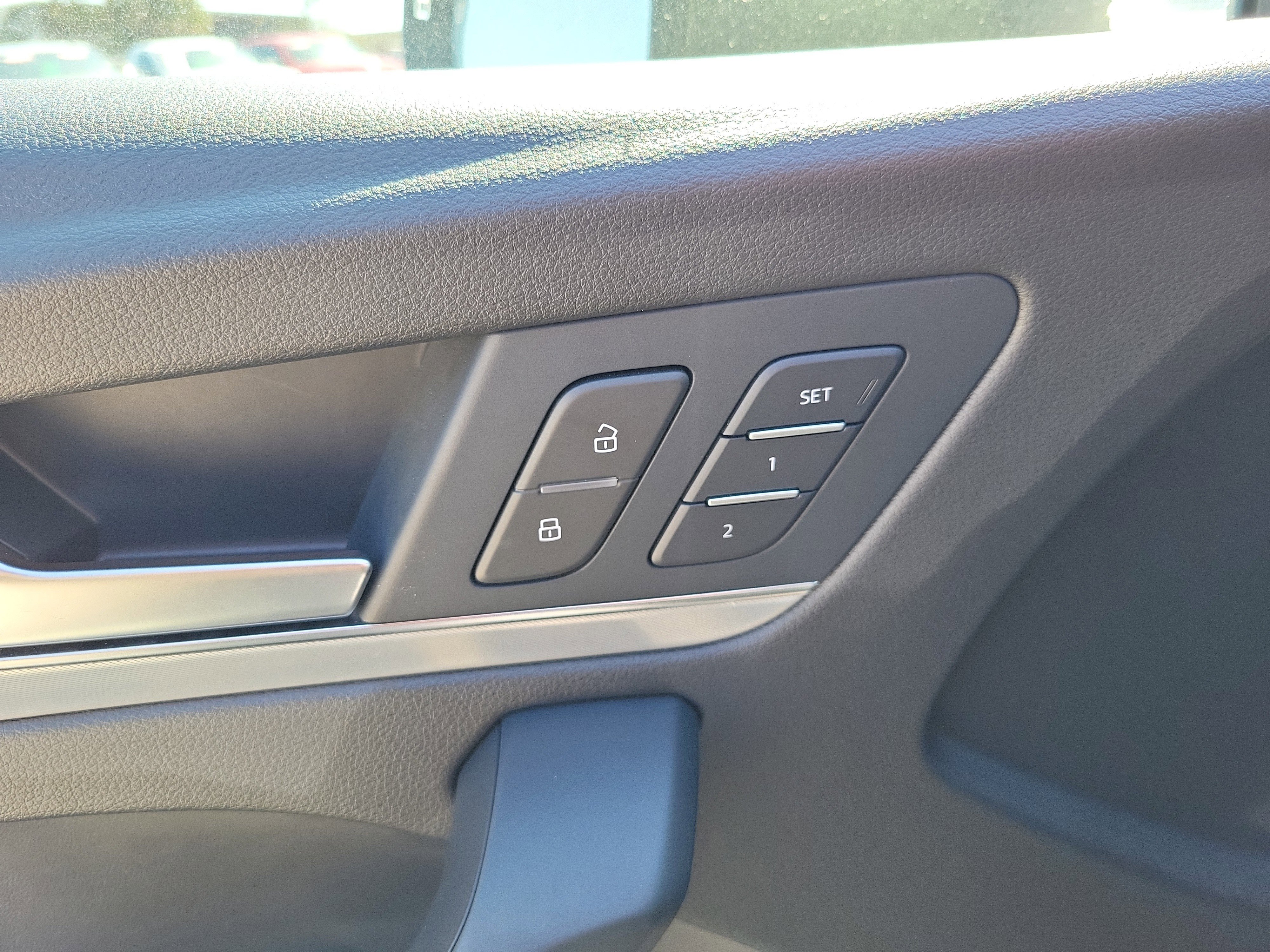 Used 2025 Audi Q5 2.0T Premium image 17