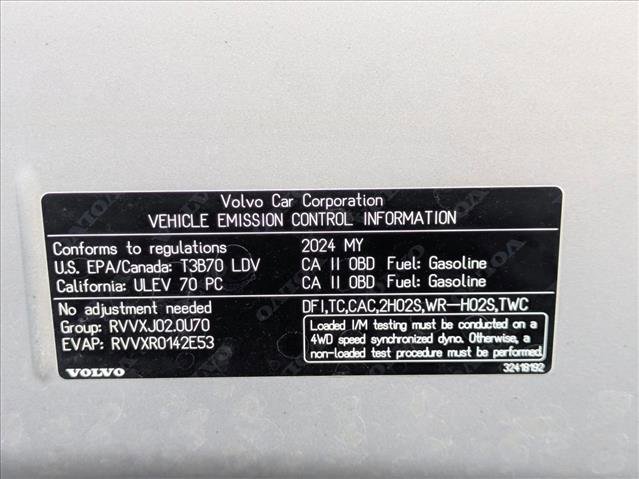 Used 2024 Volvo S60 B5 Plus image 24