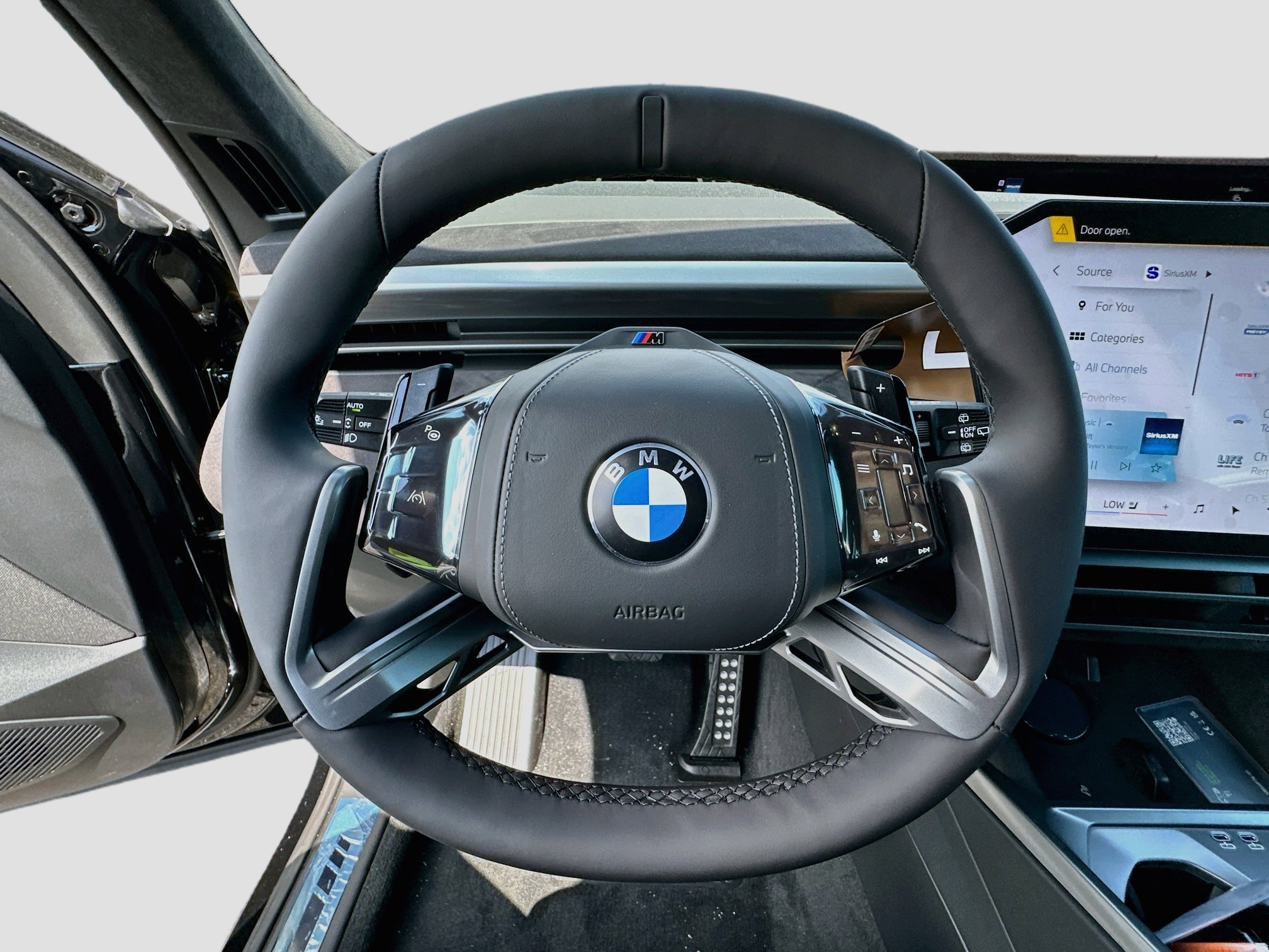 New 2027 BMW X5 xDrive40i w/ M Sport Professional Package AWD/4WD image 8