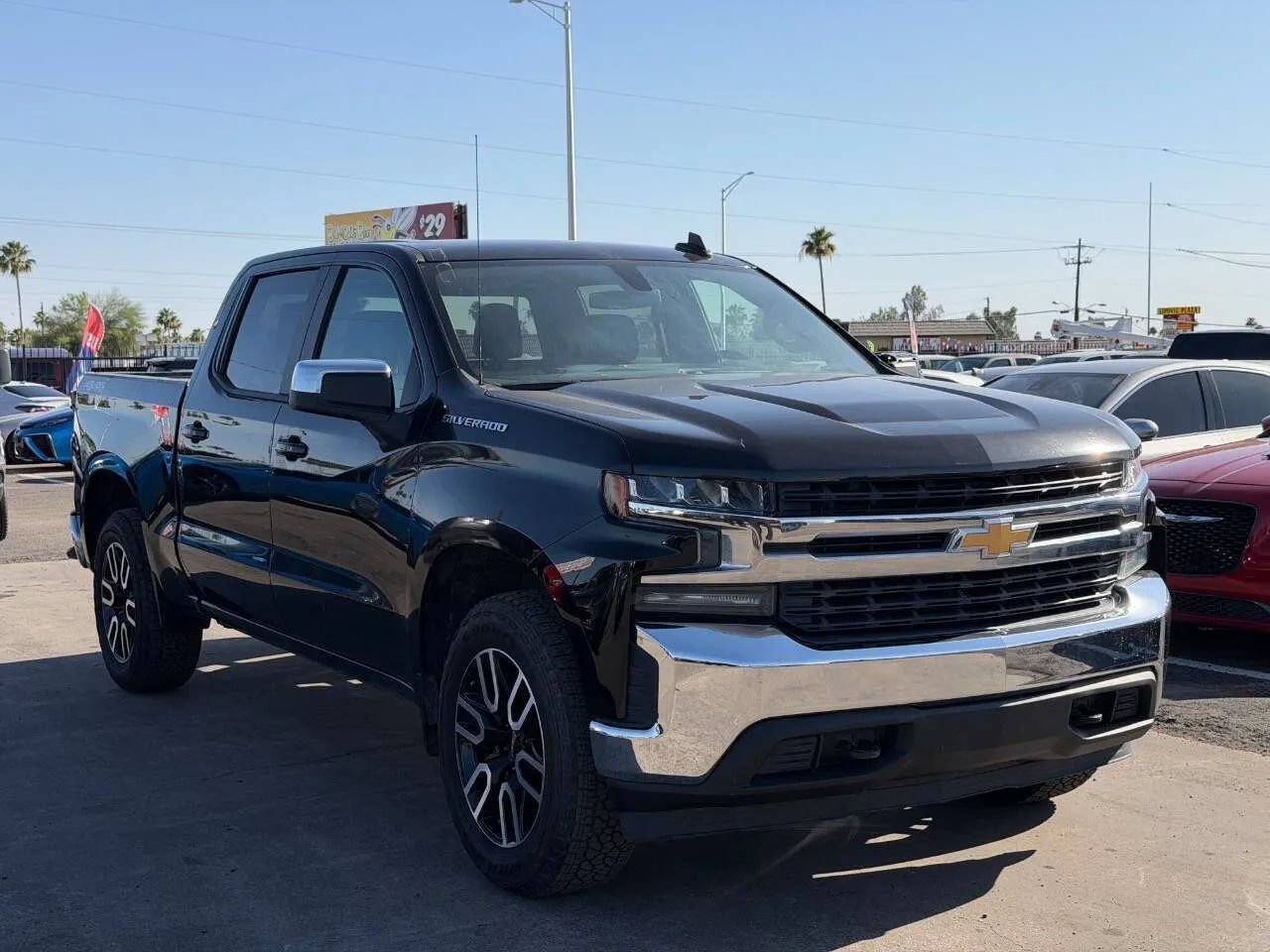 Used 2020 Chevrolet Silverado 1500 LT AWD/4WD image 13