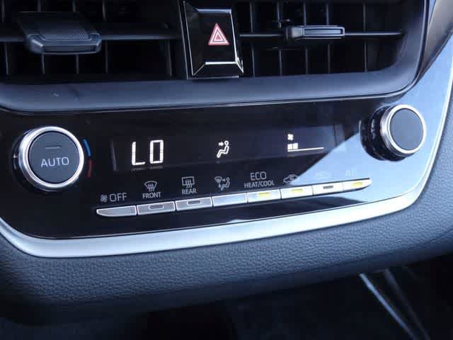 Used 2025 Toyota Corolla LE FWD image 22