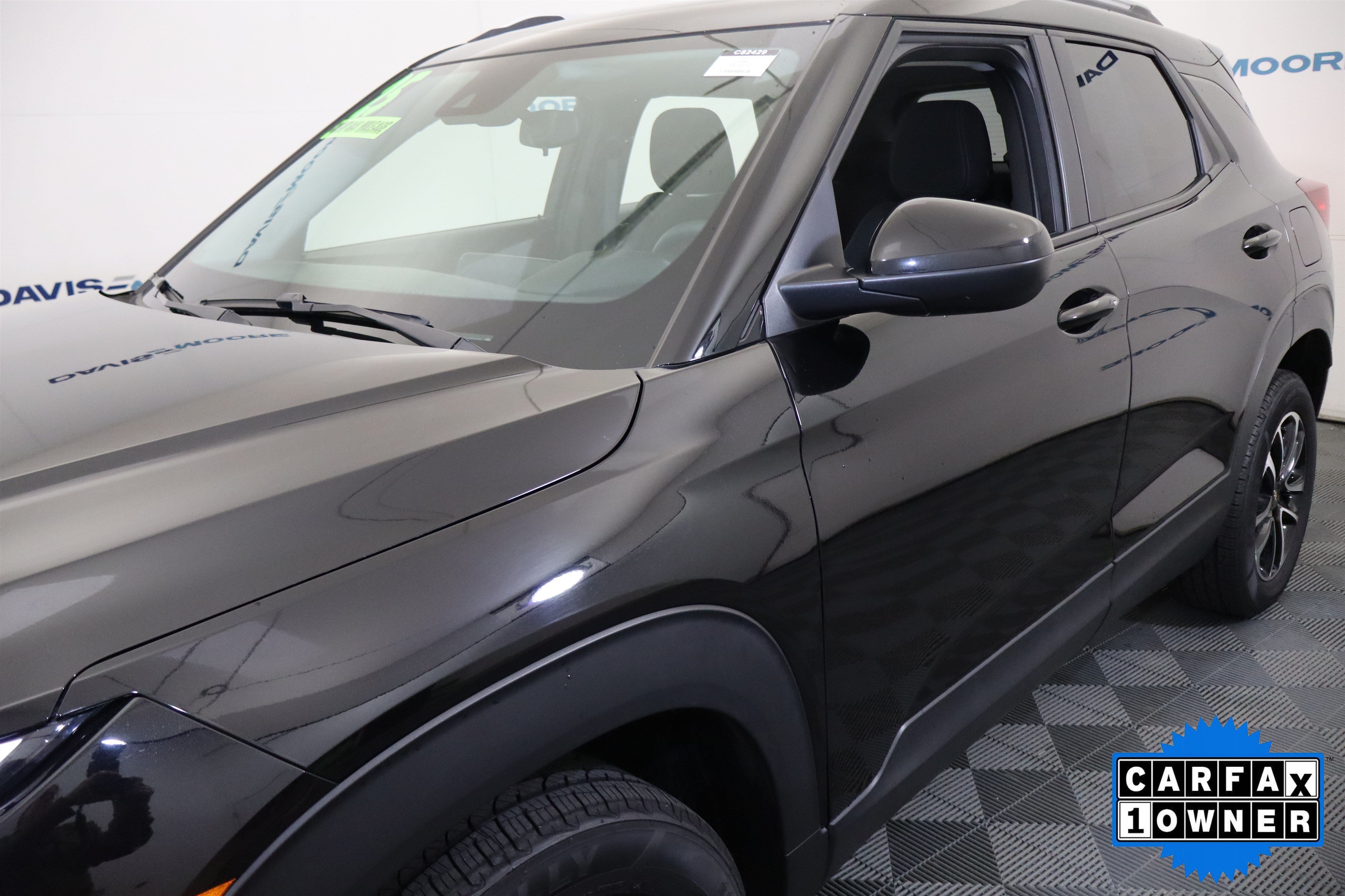Used 2025 Chevrolet TrailBlazer LT AWD/4WD image 13