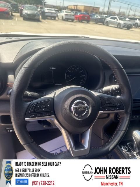 Used 2021 Nissan Kicks SR image 11