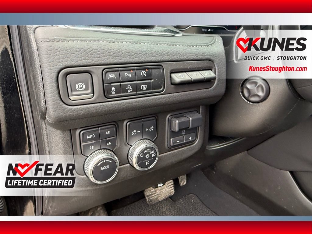 Used 2024 GMC Yukon Denali w/ Max Trailering Package AWD/4WD image 24