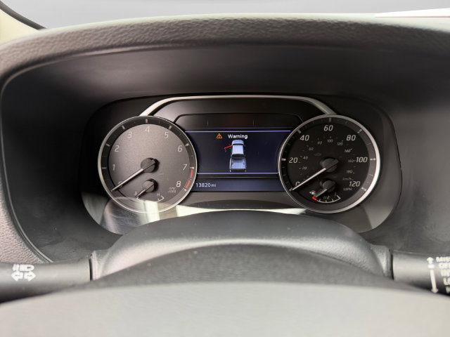 Used 2024 Nissan Frontier SL w/ Technology Package AWD/4WD image 14