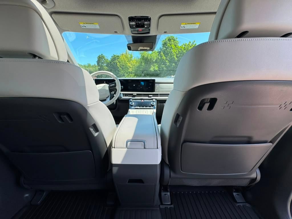 Certified 2026 Hyundai Santa Fe Limited AWD/4WD image 25