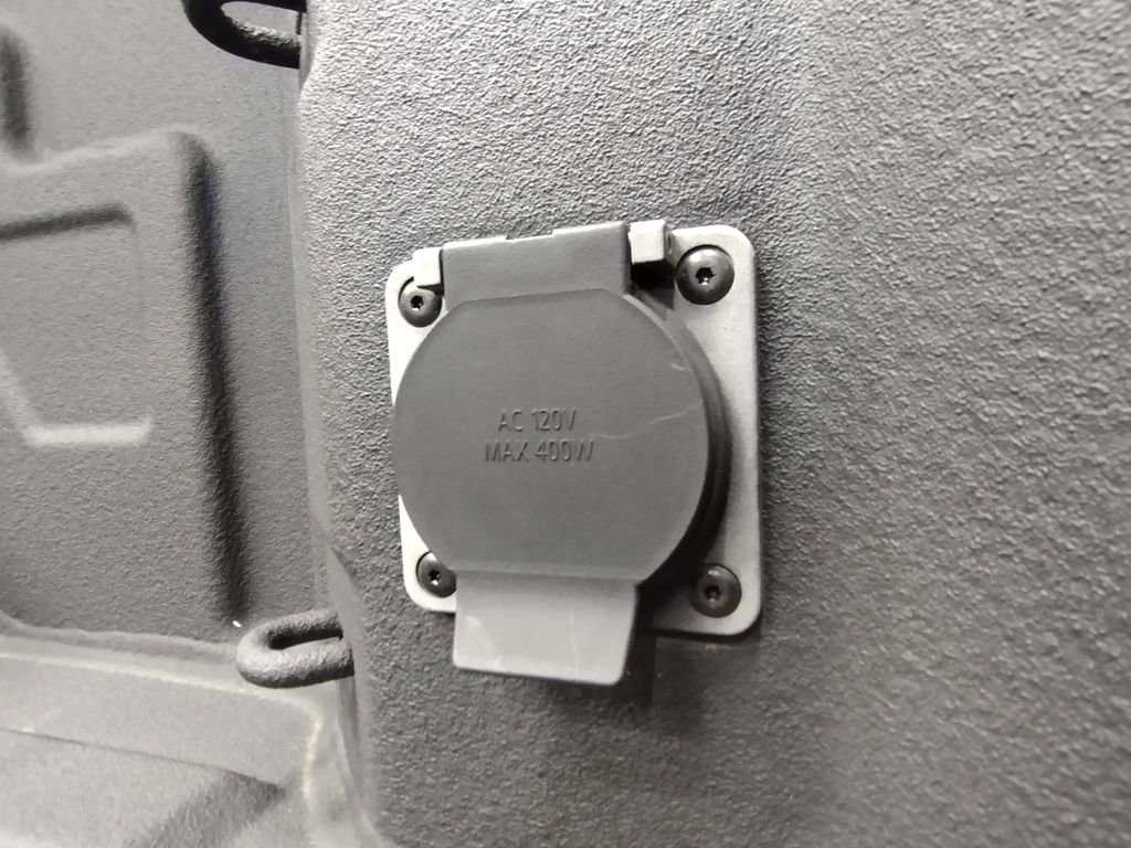 Used 2023 Chevrolet Silverado 1500 LT w/ Protection Package image 21