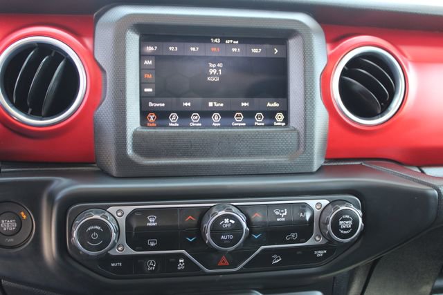 Used 2018 Jeep Wrangler Unlimited Rubicon AWD/4WD image 16