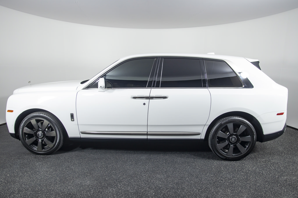 Used 2019 Rolls-Royce Cullinan AWD/4WD image 4