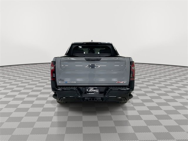 New 2025 Chevrolet Silverado EV RST image 9
