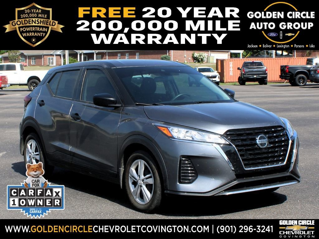 Used 2021 Nissan Kicks S image 1