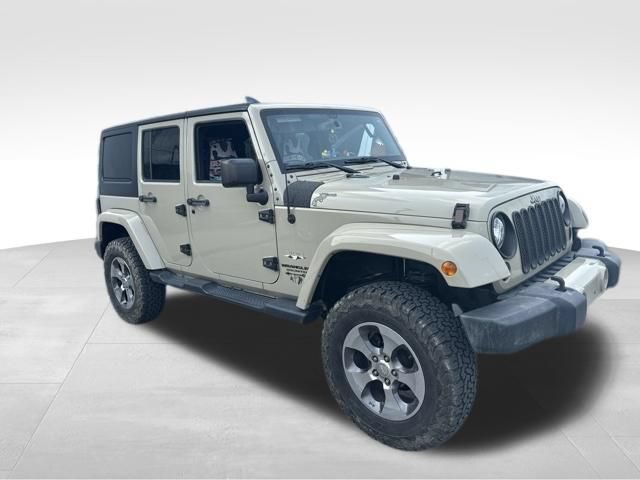 Used 2017 Jeep Wrangler Unlimited Sahara w/ Connectivity Group AWD/4WD image 3