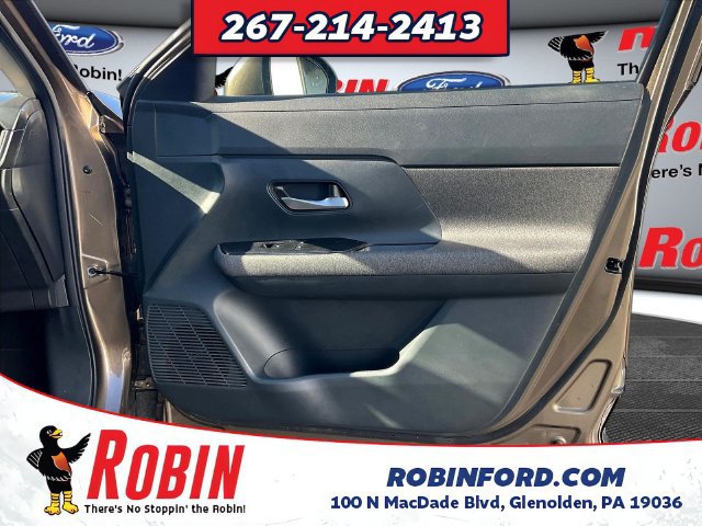 Used 2025 Nissan Kicks SV AWD/4WD image 28